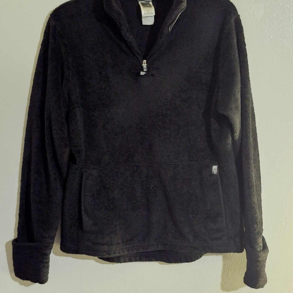 The North Face Women's Black Fleece Sweater - Picture 1 of 1